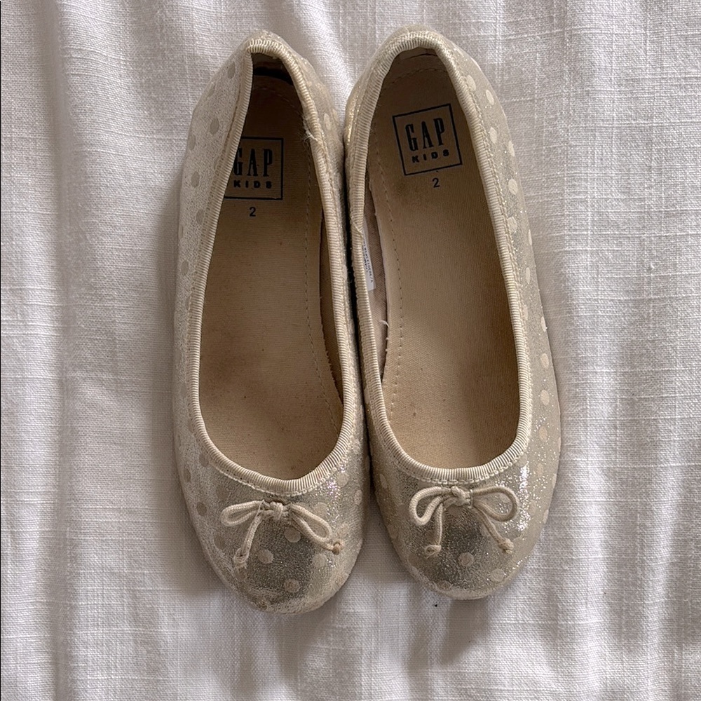 Gap Kids Gold Polka Dot Ballet Flats